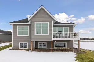 17975 Greenwich Wy, Lakeville, MN 55044 - Photo 32