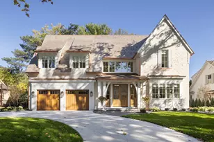 4513X Laguna Dr, Edina, MN 55435 - Photo 4