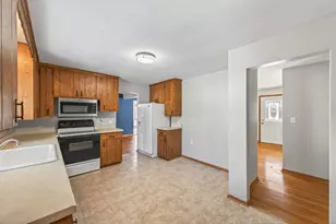 10825 Butternut St NW, Coon Rapids, MN 55448 - Photo 12