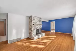 10825 Butternut St NW, Coon Rapids, MN 55448 - Photo 6