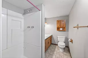 10825 Butternut St NW, Coon Rapids, MN 55448 - Photo 26