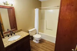 252 Huff St, Winona, MN 55987 - Photo 10