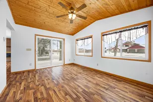 1015 1st St E, Glencoe, MN 55336 - Photo 14