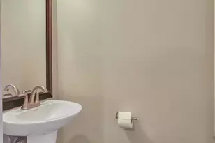 5827 Winnetka Ave N, New Hope, MN 55428 - Photo 8