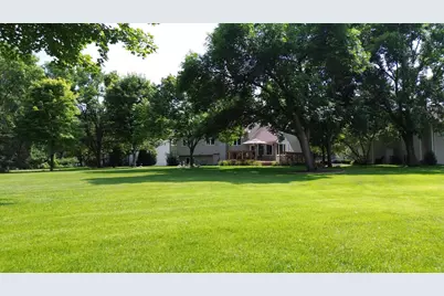 8699 Mary Jane Circle, Chanhassen, MN 55317 - Photo 42