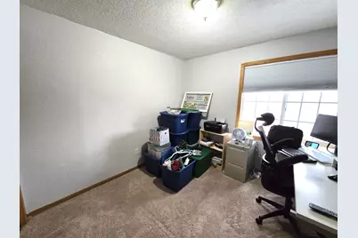 915 7th Street #8, Jordan, MN 55352 - Photo 10