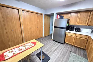 915 Seventh St, Jordan, MN 55352 - Photo 6