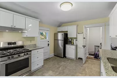 389 Fairview Avenue N, Saint Paul, MN 55104 - Photo 32