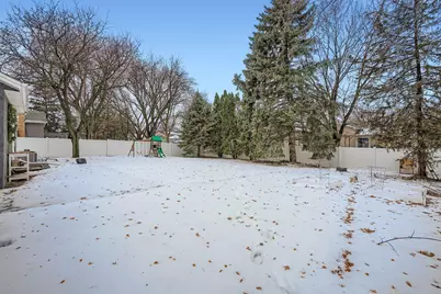 8317 Rhode Island Drive N, Brooklyn Park, MN 55445 - Photo 28