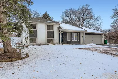 8317 Rhode Island Drive N, Brooklyn Park, MN 55445 - Photo 4