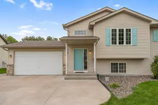 319 Fawn Meadows Way NE, Pine City, MN 55063 - Photo 4