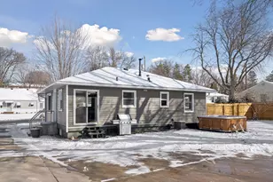 185 Loretto St, Loretto, MN 55357 - Photo 16