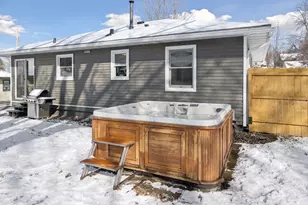 185 Loretto St, Loretto, MN 55357 - Photo 18