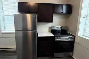 253 Richmond St, Saint Paul, MN 55102 - Photo 2