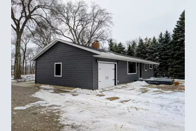 6005 30th Avenue SW, Montevideo, MN 56265 - Photo 2