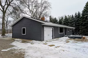 6005 30th Ave SW, Montevideo, MN 56265 - Photo 2