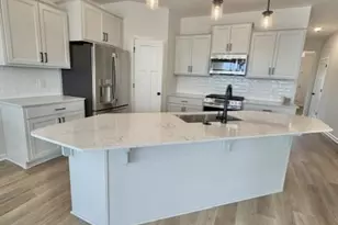 1819 Arrowhead St, Shakopee, MN 55379 - Photo 6