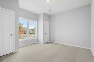 1819 Arrowhead St, Shakopee, MN 55379 - Photo 26