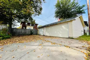 126 2nd St SW, Chisholm, MN 55719 - Photo 34