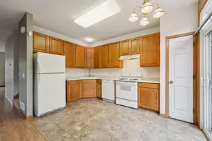 324 Heritage Trail, Circle Pines, MN 55014 - Photo 6