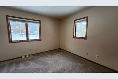 135 Grove Street N, Cannon Falls, MN 55009 - Photo 16