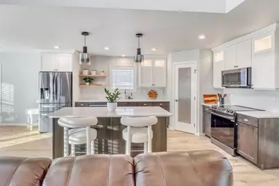 3521 Grandwood Drive N, Fargo, ND 58102 - Photo 10