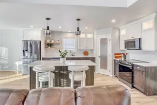 3521 Grandwood Dr N, Fargo, ND 58102 - Photo 10