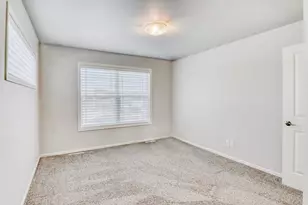 3521 Grandwood Dr N, Fargo, ND 58102 - Photo 34