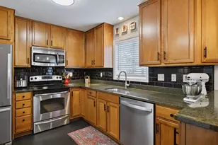 6514 Regency Ln, Eden Prairie, MN 55344 - Photo 16