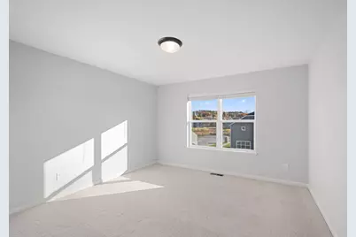 10419 Glenbrook Avenue S, Cottage Grove, MN 55016 - Photo 14