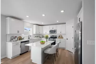 10419 Glenbrook Avenue S, Cottage Grove, MN 55016 - Photo 1