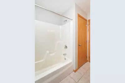 3594 Taylor Street S, Fargo, ND 58104 - Photo 24