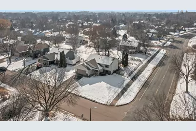 12635 91st Avenue N, Maple Grove, MN 55369 - Photo 2