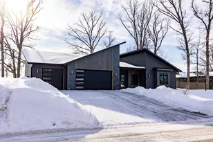 1885 Aspen Dr, Detroit Lakes, MN 56501 - Photo 2