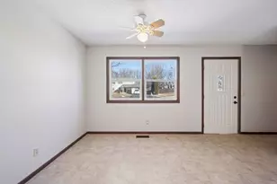 919 Ridge Dr SE, Saint Michael, MN 55376 - Photo 6