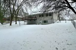 1562 Circle Ln, Burnsville, MN 55337 - Photo 22