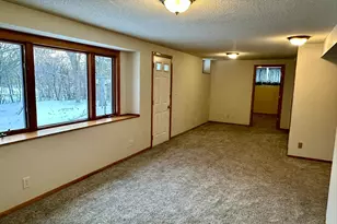 1562 Circle Ln, Burnsville, MN 55337 - Photo 14