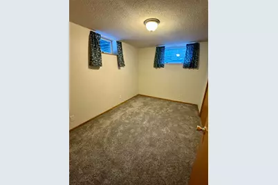 1562 Circle Lane, Burnsville, MN 55337 - Photo 18