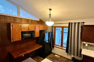 1562 Circle Ln, Burnsville, MN 55337 - Photo 4