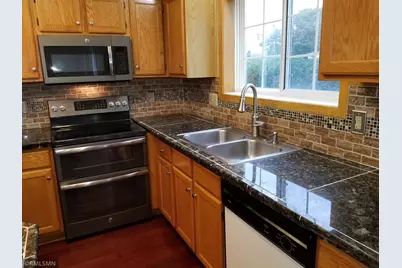 949 Old Steine Circle, New Brighton, MN 55112 - Photo 8