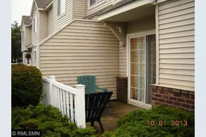 949 Old Steine Circle, New Brighton, MN 55112 - Photo 2