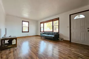 1836 Bush Ave E, Saint Paul, MN 55119 - Photo 4