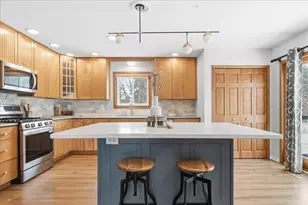 298 70th St N, Mahtomedi, MN 55115 - Photo 16