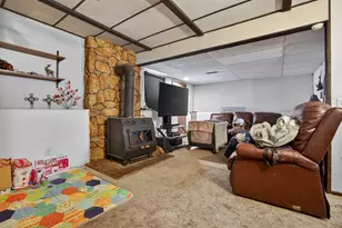 585 Cottage Ave W, Saint Paul, MN 55117 - Photo 8