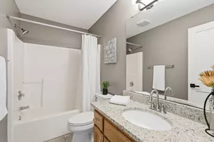 5695 Yucca Ln N, Plymouth, MN 55446 - Photo 18