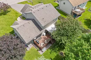 5695 Yucca Ln N, Plymouth, MN 55446 - Photo 26