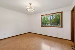 12824 Eagle Ridge Dr, Burnsville, MN 55337 - Photo 16