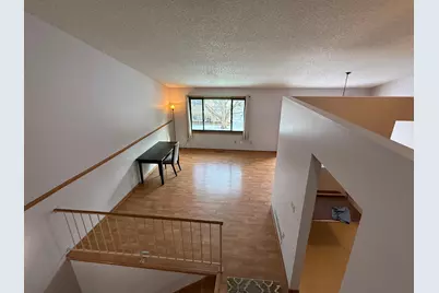 565 Skillman Avenue E, Maplewood, MN 55117 - Photo 6