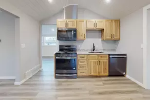 15216 E Munson Dr, Detroit Lakes, MN 56501 - Photo 2