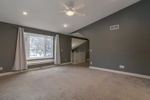 402 Cedar St, Nicollet, MN 56074 - Photo 4